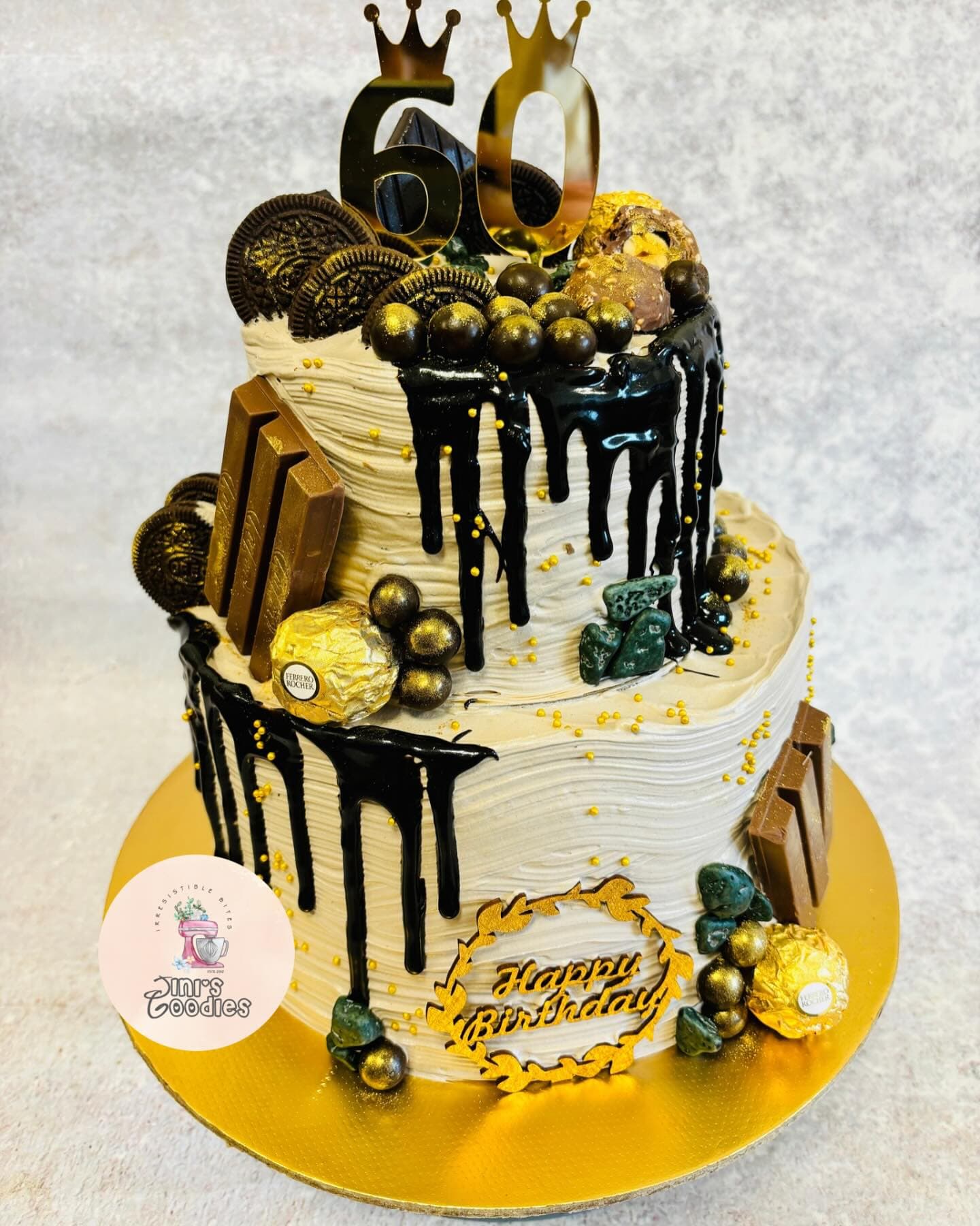 Custom Creations cake
